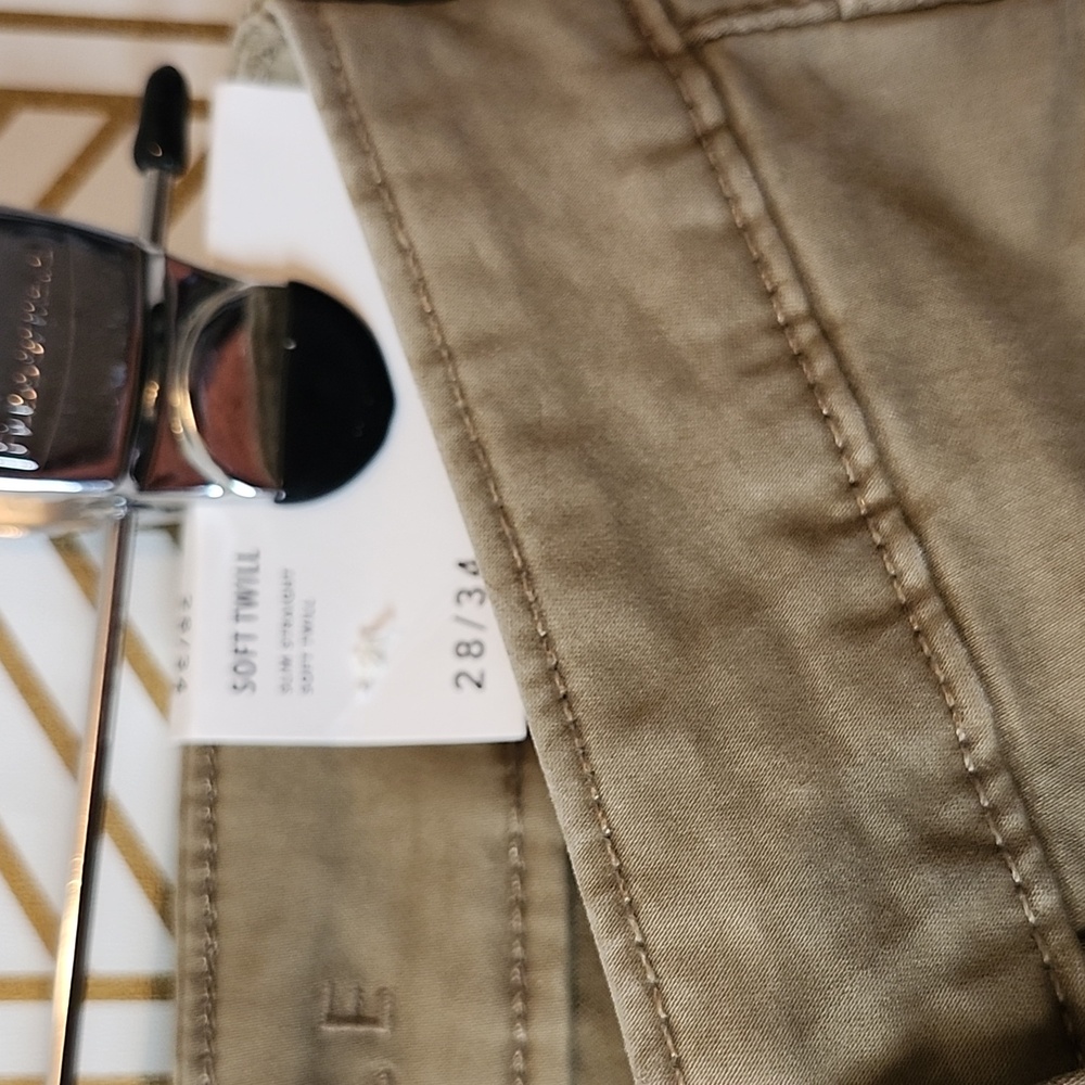 American Eagle Soft Twill - Picture 3 of 5